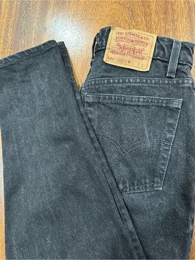 1995 Levis 521 Tapered Fit/Leg Black Denim Jeans Womens 28 Short Made In USA Vtg
